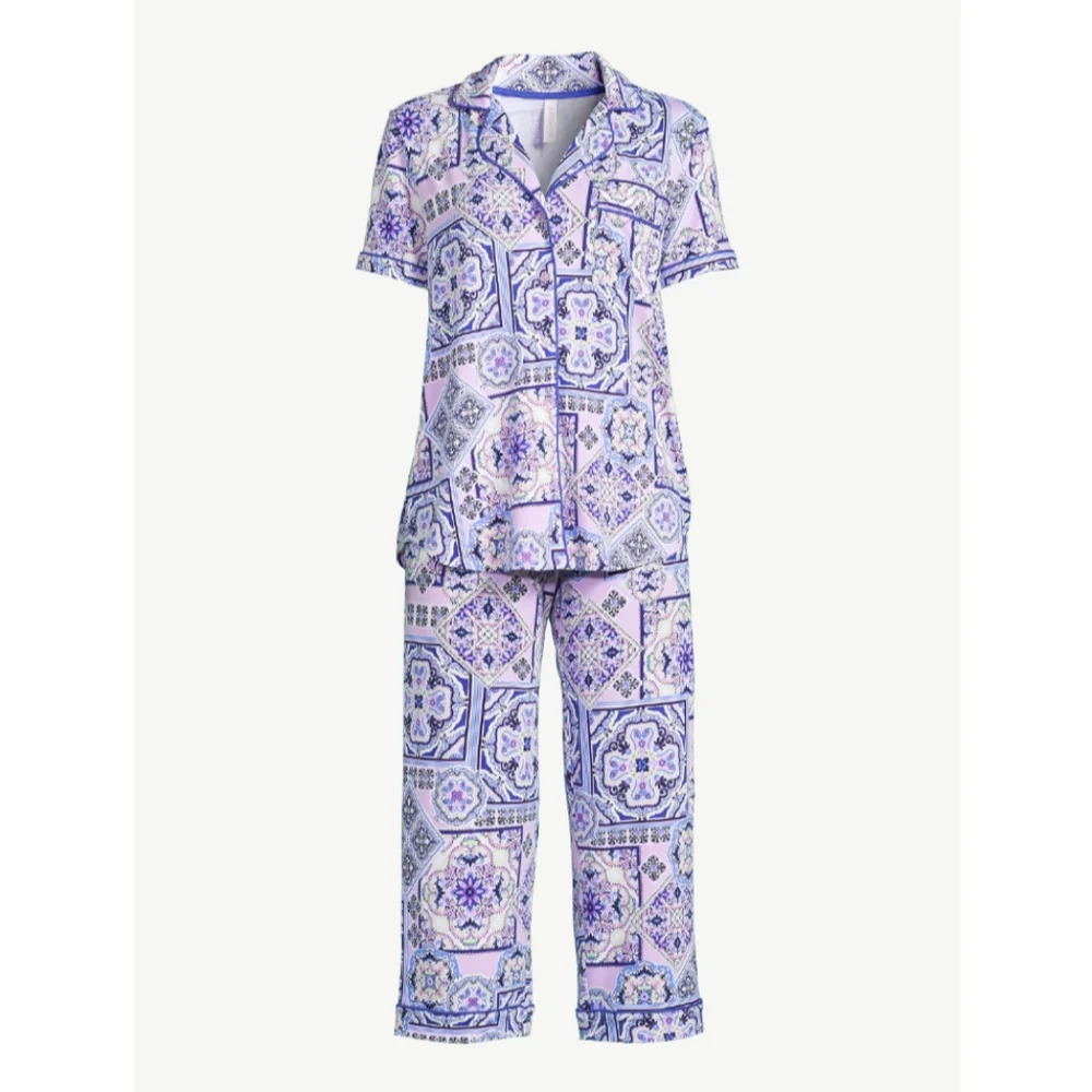 JoySpun Women's Size 2X (18W-20W) Notch Collar Top & Capris Sleep Set Lavender